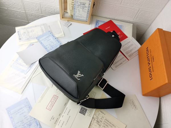 ルイヴィトンバッグ細部ディテール